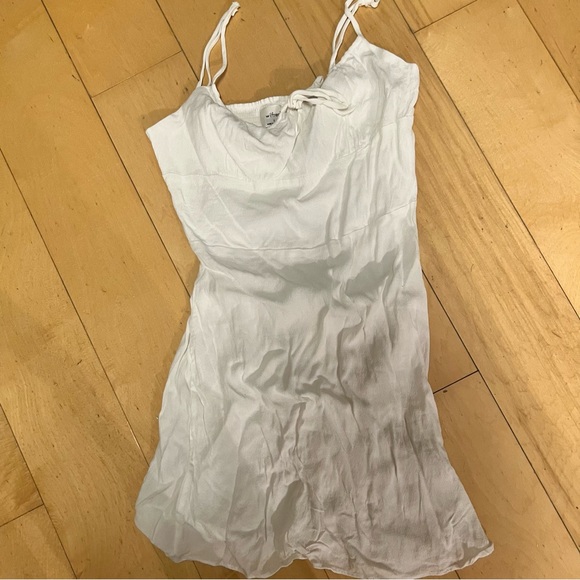 Wilfred Bellow Mini Dress - Size 2 - Espace - Picture 8 of 10